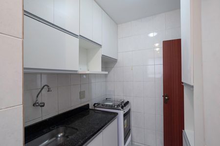 Apartamento para alugar com 48m², 2 quartos e 1 vagaCozinha e Área de Serviço
