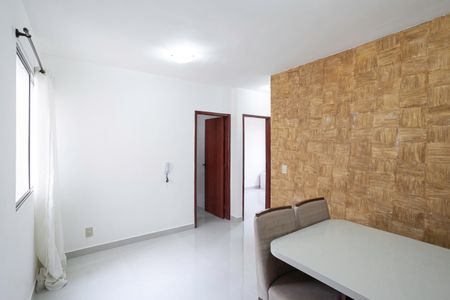 Sala de apartamento para alugar com 2 quartos, 48m² em Castelo, Belo Horizonte