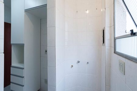 Apartamento para alugar com 48m², 2 quartos e 1 vagaCozinha e Área de Serviço