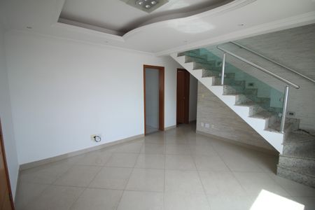 Sala de apartamento à venda com 3 quartos, 156m² em Diamante, Belo Horizonte