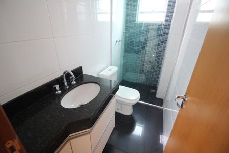 Apartamento à venda com 156m², 3 quartos e 2 vagasBanheiro