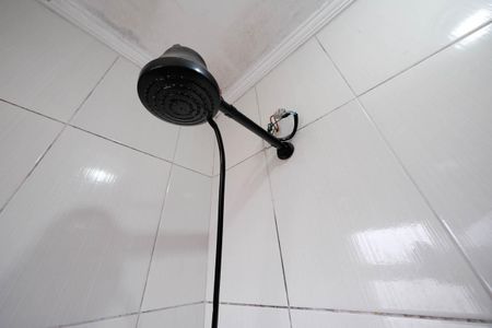 Casa à venda com 168m², 2 quartos e 1 vagaBanheiro