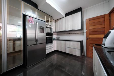 Casa à venda com 168m², 2 quartos e 1 vagaCozinha