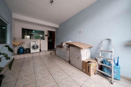 Casa à venda com 168m², 2 quartos e 1 vagaGaragem