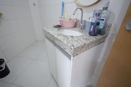 Banheiro de apartamento para alugar com 1 quarto, 38m² em Jardim Jamaica, Santo André