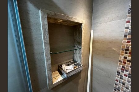 Apartamento à venda com 70m², 2 quartos e 2 vagasBanheiro Social