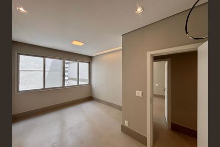 Apartamento à venda com 205m², 4 quartos e 4 vagasSuite 4