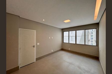 Apartamento à venda com 205m², 4 quartos e 4 vagasSuite 3