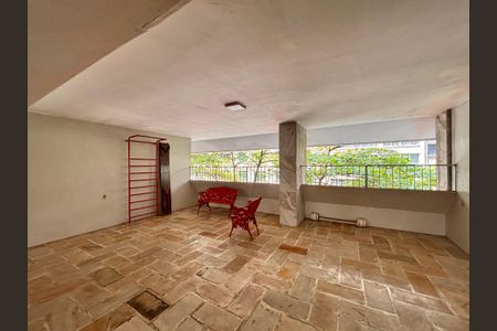 Apartamento à venda com 205m², 4 quartos e 4 vagasÁrea comum - playground