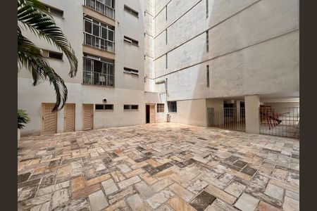 Apartamento à venda com 205m², 4 quartos e 4 vagasÁrea comum - playground