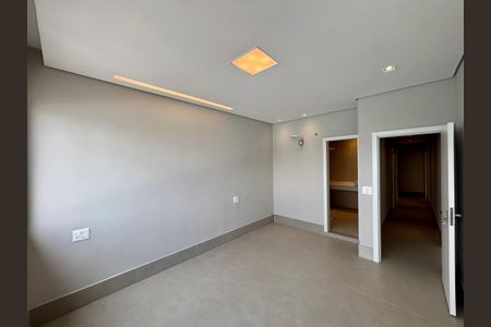 Apartamento à venda com 205m², 4 quartos e 4 vagasSuite 1