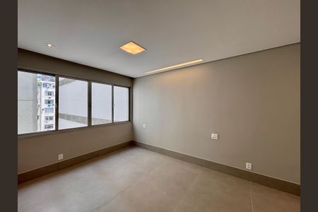 Apartamento à venda com 205m², 4 quartos e 4 vagasSuite 3