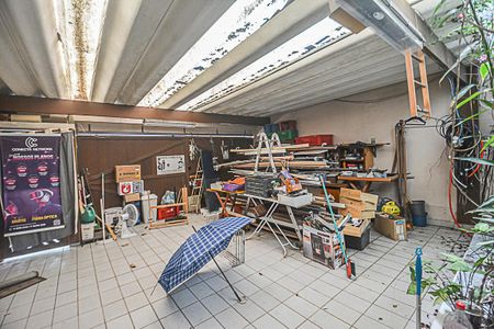 Casa à venda com 180m², 3 quartos e 2 vagasGaragem