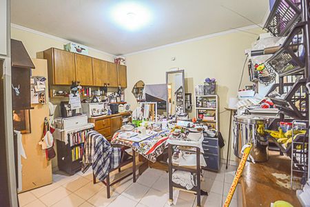 Casa à venda com 180m², 3 quartos e 2 vagasCozinha