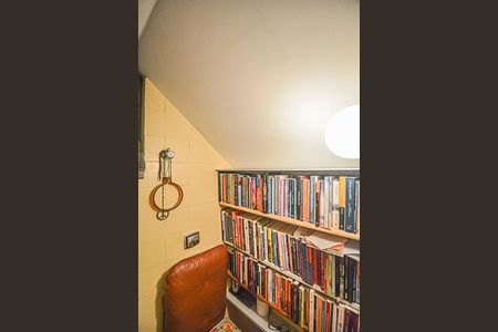 Casa à venda com 180m², 3 quartos e 2 vagasLavabo