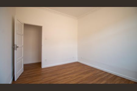 Apartamento à venda com 110m², 3 quartos e 2 vagasQuarto 2