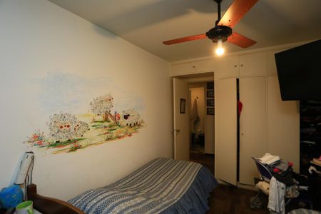 Casa à venda com 296m², 3 quartos e 2 vagasQuarto 2