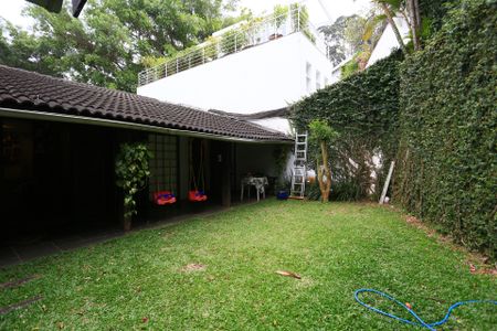 Casa à venda com 296m², 3 quartos e 2 vagasJardim