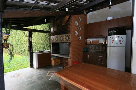 Casa à venda com 296m², 3 quartos e 2 vagasÁrea comum - Churrasqueira