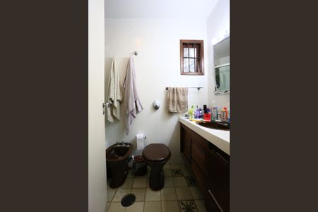 Casa à venda com 296m², 3 quartos e 2 vagasBanheiro