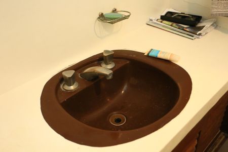 Casa à venda com 296m², 3 quartos e 2 vagasBanheiro da Suíte