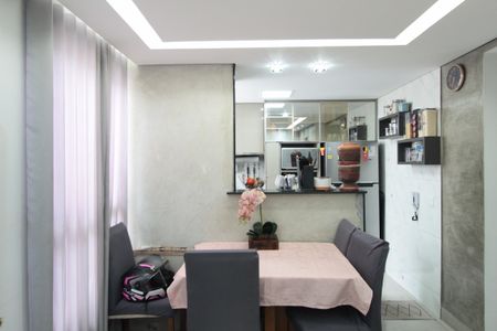Apartamento à venda com 48m², 2 quartos e 1 vagaSala