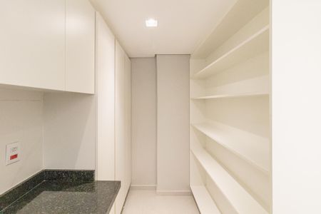 Apartamento à venda com 95m², 3 quartos e 1 vagaÁrea de Serviço