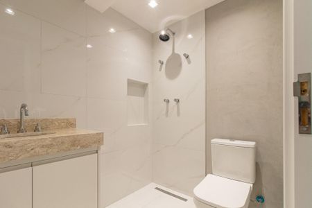 Apartamento à venda com 95m², 3 quartos e 1 vagaBanheiro da Suíte 1