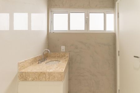 Apartamento à venda com 95m², 3 quartos e 1 vagaBanheiro da Suíte 2