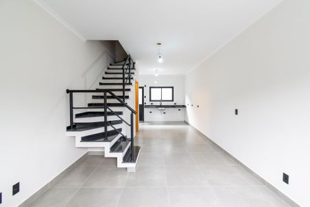 Sala de casa à venda com 2 quartos, 78m² em Vila Babilonia, São Paulo