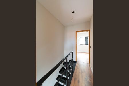 Corredor de casa à venda com 2 quartos, 78m² em Vila Babilonia, São Paulo