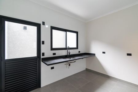 Casa à venda com 78m², 2 quartos e 1 vaga Casa à venda com 78m², 2 quartos e 1 vagaCozinha