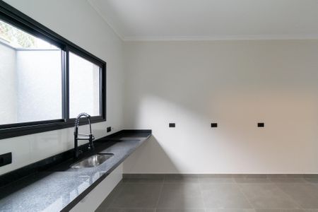 Casa à venda com 78m², 2 quartos e 1 vaga Casa à venda com 78m², 2 quartos e 1 vagaCozinha