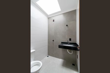 Casa à venda com 78m², 2 quartos e 1 vaga Casa à venda com 78m², 2 quartos e 1 vagaBanheiro da Suíte 2