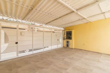 Casa para alugar com 53m², 2 quartos e 1 vaga Casa para alugar com 53m², 2 quartos e 1 vagaGaragem