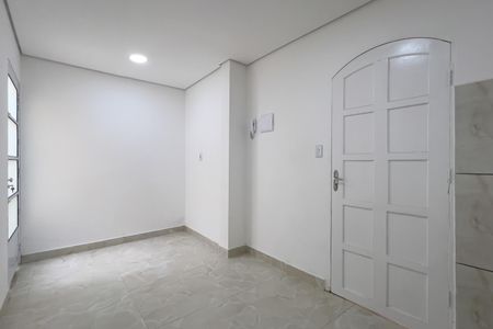 Sala de casa para alugar com 1 quarto, 43m² em Jardim Flor da Montanha, Guarulhos