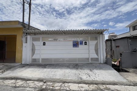Casa para alugar com 43m², 1 quarto e 1 vagaFachada