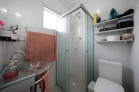 Casa à venda com 84m², 3 quartos e 2 vagasBanheiro da Suíte 1