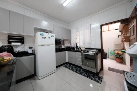 Casa à venda com 84m², 3 quartos e 2 vagasCozinha
