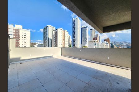 Apartamento à venda com 191m², 3 quartos e 3 vagasCobertura