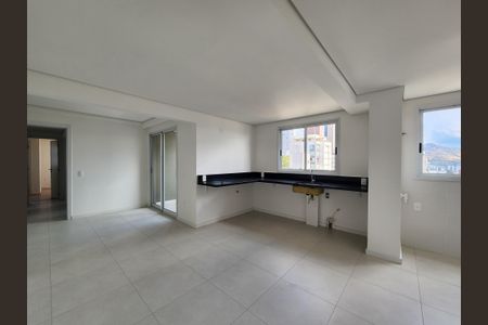 Apartamento à venda com 191m², 3 quartos e 3 vagasCozinha