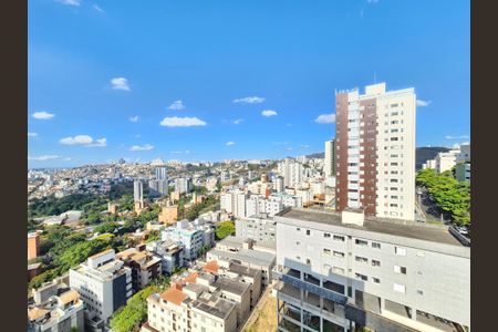 Apartamento à venda com 191m², 3 quartos e 3 vagasVista da Suíte