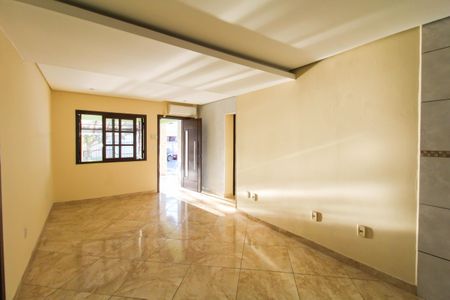 Sala de casa à venda com 3 quartos, 80m² em São José, Canoas