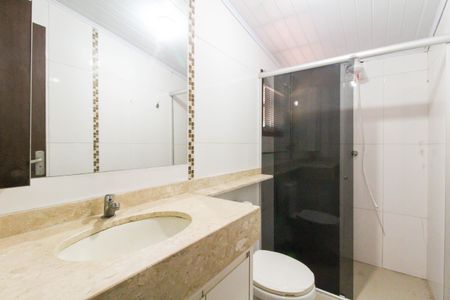 Casa à venda com 80m², 3 quartos e 2 vagas Casa à venda com 80m², 3 quartos e 2 vagasBanheiro da Suíte