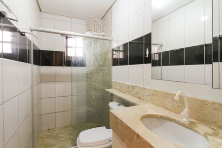 Casa à venda com 80m², 3 quartos e 2 vagas Casa à venda com 80m², 3 quartos e 2 vagasBanheiro Social