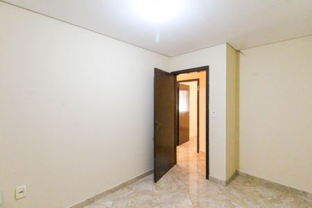 Casa à venda com 80m², 3 quartos e 2 vagas Casa à venda com 80m², 3 quartos e 2 vagasQuarto 2