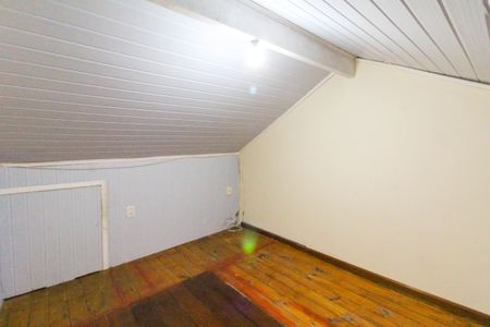 Casa à venda com 80m², 3 quartos e 2 vagas Casa à venda com 80m², 3 quartos e 2 vagasÁrea comum