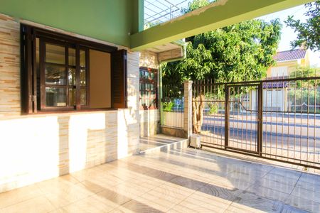 Casa à venda com 80m², 3 quartos e 2 vagas Casa à venda com 80m², 3 quartos e 2 vagasÁrea externa