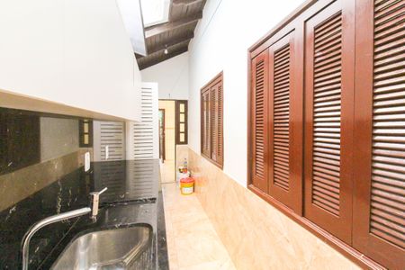 Casa à venda com 80m², 3 quartos e 2 vagas Casa à venda com 80m², 3 quartos e 2 vagasÁrea de Serviço