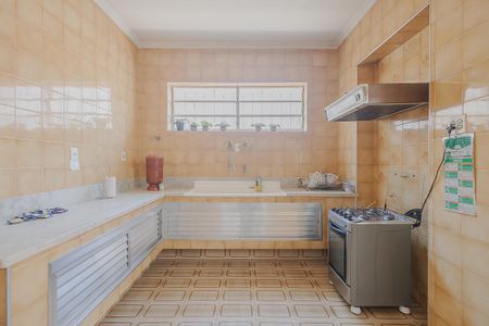 Casa à venda com 418m², 4 quartos e 8 vagasCozinha